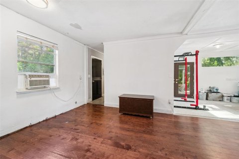 Casa en venta en Lutz, Florida, 5 dormitorios, 254.92 m2 № 1832893 - foto 10