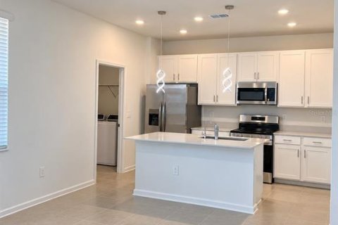 Touwnhouse à louer à Kissimmee, Floride: 3 chambres, 163.04 m2 № 2389385 - photo 7
