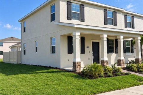 Touwnhouse à louer à Kissimmee, Floride: 3 chambres, 163.04 m2 № 2389385 - photo 2