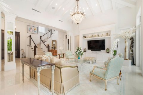 House in West Palm Beach, Florida 4 bedrooms, 477.24 sq.m. № 2243562 - photo 7