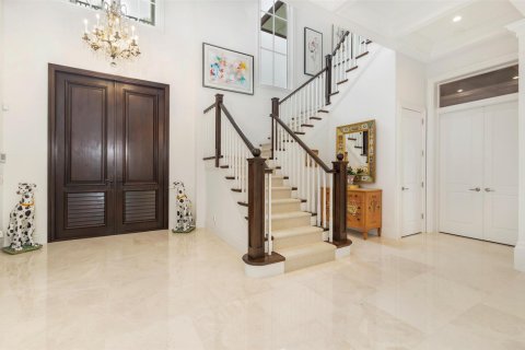 House in West Palm Beach, Florida 4 bedrooms, 477.24 sq.m. № 2243562 - photo 4