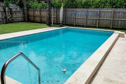 Casa en venta en Hollywood, Florida, 4 dormitorios, 131.55 m2 № 1840714 - foto 27