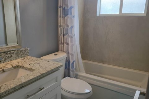 Casa en venta en Hollywood, Florida, 4 dormitorios, 131.55 m2 № 1840714 - foto 25