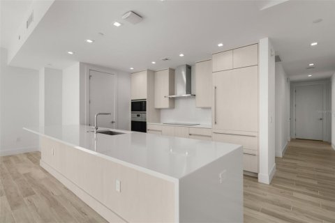 Copropriété à vendre à Tampa, Floride: 3 chambres, 168.25 m2 № 1900393 - photo 5