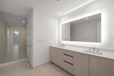 Copropriété à vendre à Tampa, Floride: 3 chambres, 168.25 m2 № 1900393 - photo 17