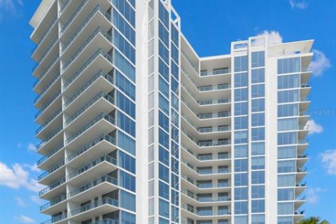 Copropriété à vendre à Tampa, Floride: 3 chambres, 168.25 m2 № 1900393 - photo 2