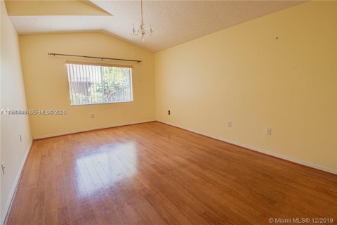 Casa en venta en Miami, Florida, 3 dormitorios, 151.52 m2 № 2007981 - foto 7