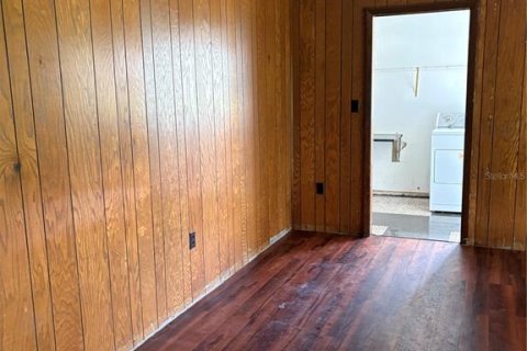 House in Brandon, Florida 3 bedrooms, 214.7 sq.m. № 1815841 - photo 2