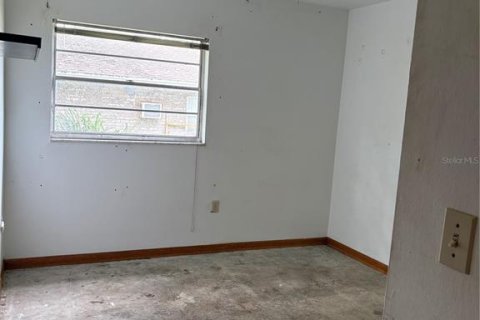 House in Brandon, Florida 3 bedrooms, 214.7 sq.m. № 1815841 - photo 16