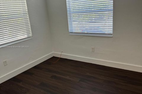 Appartement à louer à Miami, Floride: 2 chambres № 1953683 - photo 8