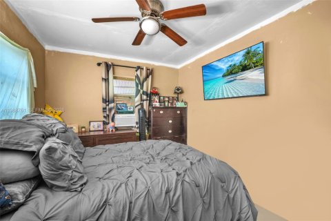 Купить виллу или дом в Норт-Майами, Флорида 3 спальни, 108.97м2, № 2051044 - фото 13