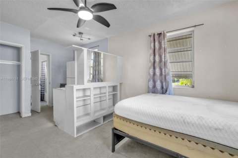 Купить виллу или дом в Норт-Майами, Флорида 3 спальни, 108.97м2, № 2051044 - фото 16