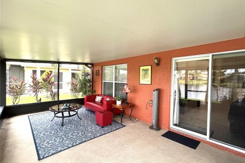 House in Poinciana, Florida 2 bedrooms, 116.87 sq.m. № 1900421 - photo 11