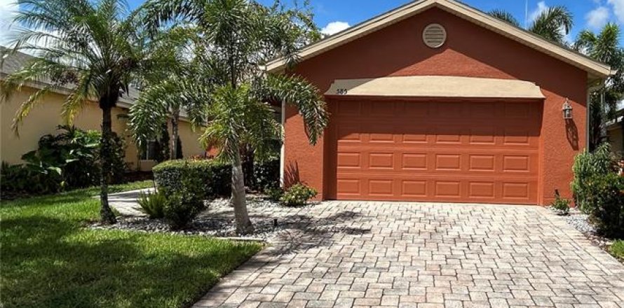 Casa en Poinciana, Florida 2 dormitorios, 116.87 m2 № 1900421