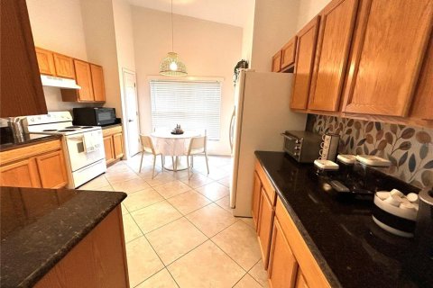 House in Poinciana, Florida 2 bedrooms, 116.87 sq.m. № 1900421 - photo 26