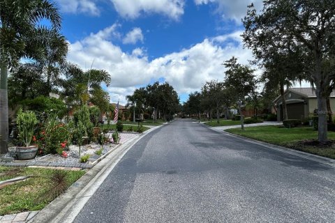 Villa ou maison à louer à Poinciana, Floride: 2 chambres, 116.87 m2 № 1900421 - photo 14