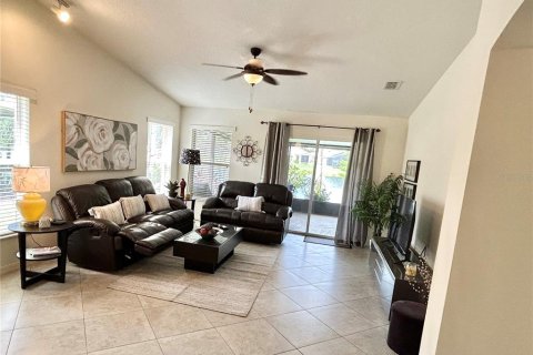 House in Poinciana, Florida 2 bedrooms, 116.87 sq.m. № 1900421 - photo 21