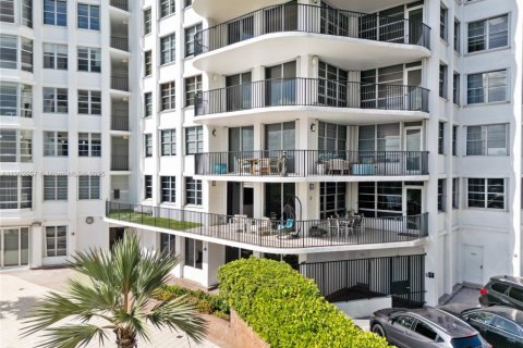 Купить кондоминиум в Майами-Бич, Флорида 3 спальни, 196.49м2, № 1955387 - фото 4