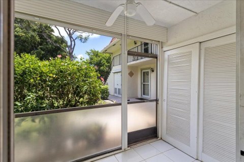 Condo in Boca Raton, Florida, 2 bedrooms  № 2242750 - photo 15