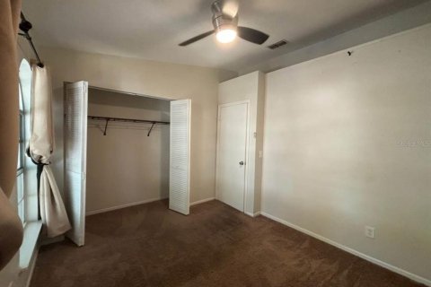 Townhouse in Tampa, Florida 2 bedrooms, 103.12 sq.m. № 1870086 - photo 6