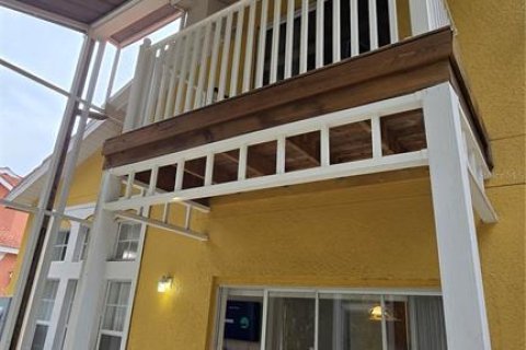 Townhouse in Kissimmee, Florida 4 bedrooms, 152.82 sq.m. № 1565951 - photo 13