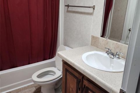 House in Kissimmee, Florida 5 bedrooms, 195.84 sq.m. № 2216074 - photo 10