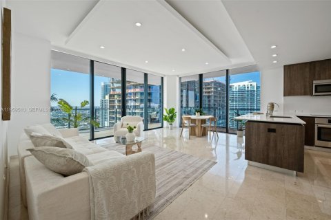 Купить кондоминиум в Майами, Флорида 3 спальни, 155.61м2, № 2025089 - фото 11