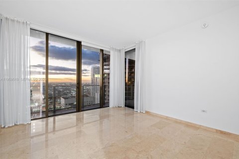 Купить кондоминиум в Майами, Флорида 3 спальни, 155.61м2, № 2025089 - фото 26