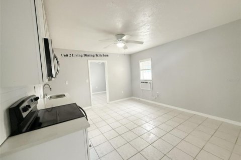 Immobilier commercial à vendre à Madeira Beach, Floride: 3 chambres, 118.82 m2 № 1733555 - photo 8