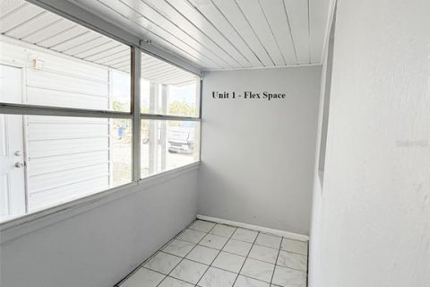 Immobilier commercial à vendre à Madeira Beach, Floride: 3 chambres, 118.82 m2 № 1733555 - photo 7