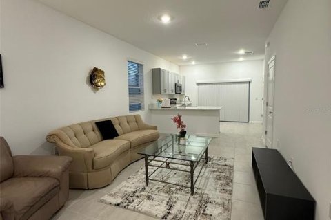 Touwnhouse à louer à Kissimmee, Floride: 2 chambres, 111.95 m2 № 2115262 - photo 9