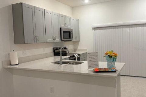 Touwnhouse à louer à Kissimmee, Floride: 2 chambres, 111.95 m2 № 2115262 - photo 17