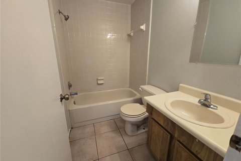 Copropriété à louer à Tampa, Floride: 2 chambres, 84.73 m2 № 2425740 - photo 4