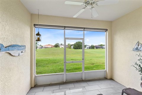 Villa ou maison à vendre à Kissimmee, Floride: 2 chambres, 129.78 m2 № 2230279 - photo 17