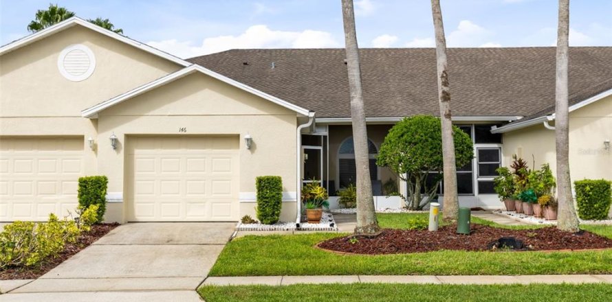 Villa ou maison à Kissimmee, Floride 2 chambres, 129.78 m2 № 2230279
