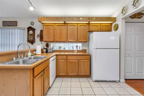 Villa ou maison à vendre à Ocala, Floride: 3 chambres, 178.47 m2 № 1911704 - photo 28