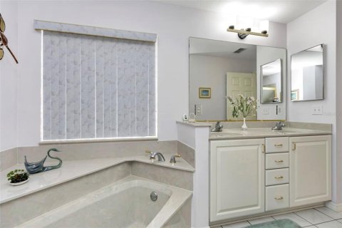 Villa ou maison à vendre à Ocala, Floride: 3 chambres, 178.47 m2 № 1911704 - photo 27