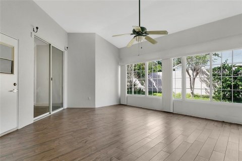 Casa en venta en Orlando, Florida, 4 dormitorios, 232.26 m2 № 1743617 - foto 9