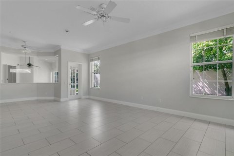 Casa en venta en Orlando, Florida, 4 dormitorios, 232.26 m2 № 1743617 - foto 14