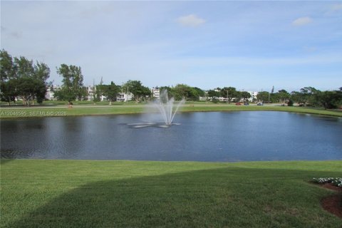 Copropriété à vendre à Deerfield Beach, Floride: 1 chambre, 65.03 m2 № 2179955 - photo 25