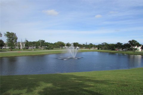 Copropriété à vendre à Deerfield Beach, Floride: 1 chambre, 65.03 m2 № 2179955 - photo 24