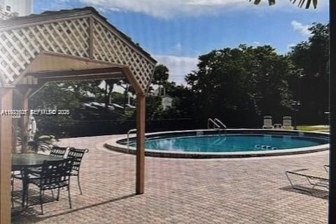 Купить кондоминиум в Уилтон-Мэнорс, Флорида 1 спальня, 69.68м2, № 2043575 - фото 6