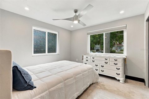Appartement à louer à Saint Petersburg, Floride: 2 chambres, 116.13 m2 № 2385698 - photo 28