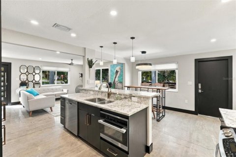 Appartement à louer à Saint Petersburg, Floride: 2 chambres, 116.13 m2 № 2385698 - photo 20