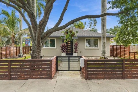 Appartement à louer à Saint Petersburg, Floride: 2 chambres, 116.13 m2 № 2385698 - photo 14