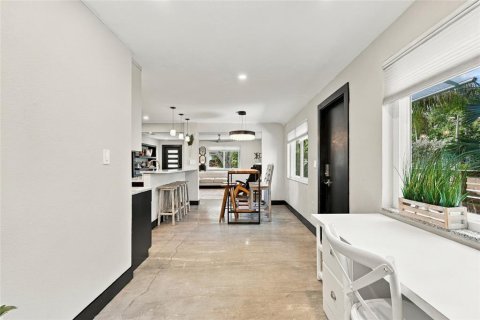 Appartement à louer à Saint Petersburg, Floride: 2 chambres, 116.13 m2 № 2385698 - photo 22