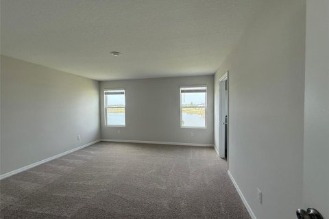 Casa en alquiler en Zephyrhills, Florida, 5 dormitorios, 224.92 m2 № 1816556 - foto 20