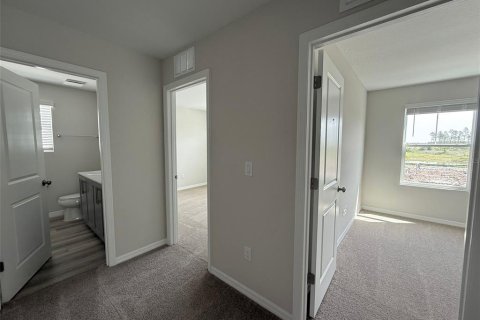 Casa en alquiler en Zephyrhills, Florida, 5 dormitorios, 224.92 m2 № 1816556 - foto 28