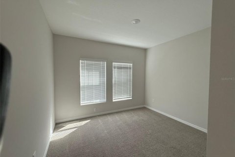 Casa en alquiler en Zephyrhills, Florida, 5 dormitorios, 224.92 m2 № 1816556 - foto 5