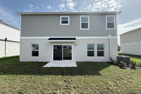 Casa en alquiler en Zephyrhills, Florida, 5 dormitorios, 224.92 m2 № 1816556 - foto 13